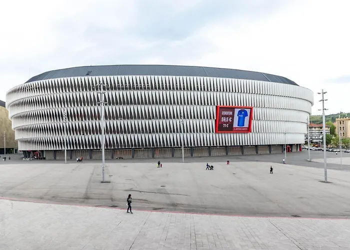 Con Vistas Al Estadio San Mamés Bilbao