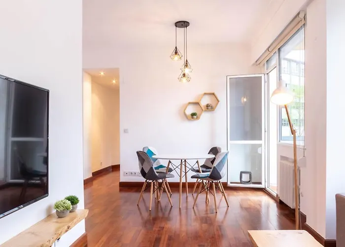 Con Vistas Al Estadio San Mames アパート ビルバオ