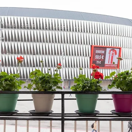 Con Vistas Al Estadio San Mamés Appartamento Bilbao