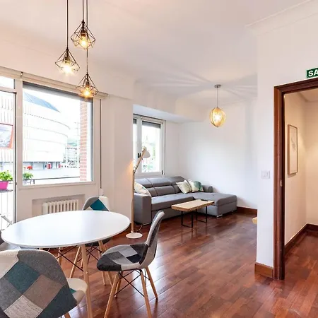 Con Vistas Al Estadio San Mamés *